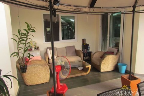 Casa de 4 dormitorios en Pattaya, Tailandia № 21274 - foto 10