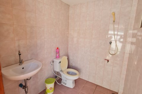 Casa de 4 dormitorios en Pattaya, Tailandia № 22375 - foto 9