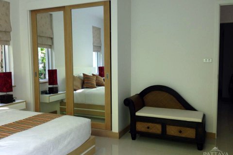 Casa de 3 dormitorios en Pattaya, Tailandia № 24103 - foto 6