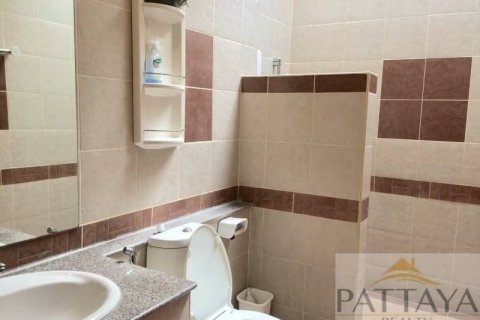 Casa de 5 dormitorios en Pattaya, Tailandia № 21143 - foto 2
