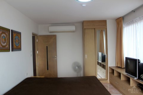 Condominio de 2 dormitorios en Jomtien Beach, Pattaya, Tailandia № 24117 - foto 3