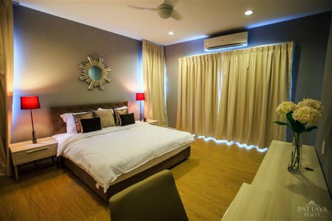Casa de 5 dormitorios en Pattaya, Tailandia № 20174 - foto 6