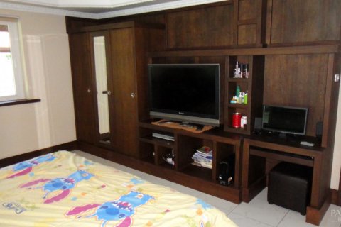 Casa de 3 dormitorios en Pattaya, Tailandia № 19961 - foto 15