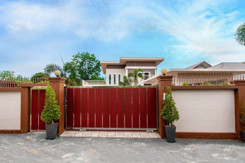 Casa de 5 dormitorios en Pattaya, Tailandia № 20826 - foto 2