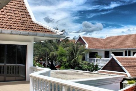Casa de 3 dormitorios en Pattaya, Tailandia № 20140 - foto 8