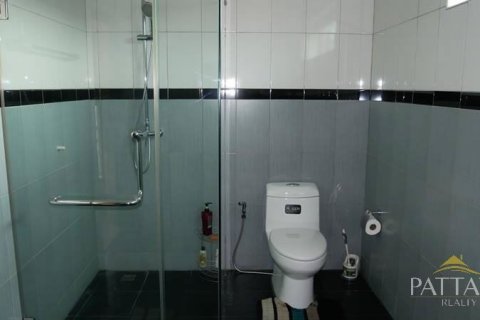 Casa de 5 dormitorios en Pattaya, Tailandia № 21271 - foto 12
