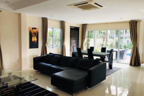 Casa de 3 dormitorios en Pattaya, Tailandia № 22204 - foto 5