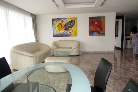 Condominio de 4 dormitorios en Pattaya, Tailandia № 24185 - foto 8