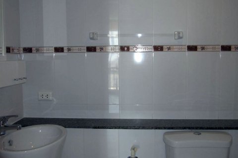 Condominio de 2 dormitorios en Pattaya, Tailandia № 22756 - foto 11