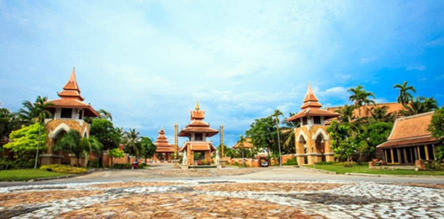 Casa de 3 dormitorios en Pattaya, Tailandia № 24344
