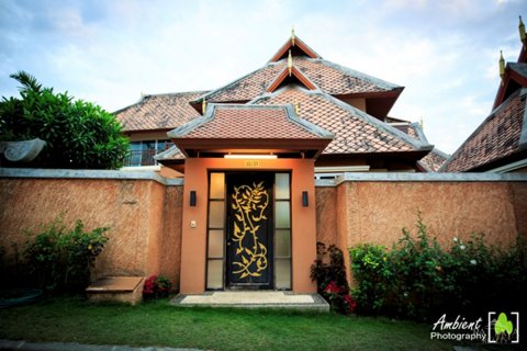 Casa de 5 dormitorios en Pattaya, Tailandia № 24343