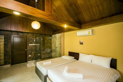 Casa de 4 dormitorios en Pattaya, Tailandia № 23233 - foto 30