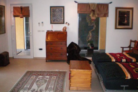 Casa de 3 dormitorios en Pattaya, Tailandia № 21898 - foto 9