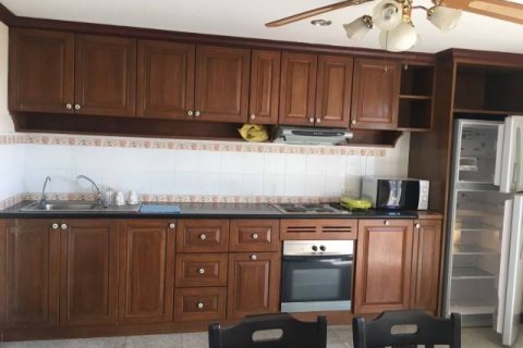 Condominio de 2 dormitorios en Jomtien Beach, Pattaya, Tailandia № 22152 - foto 26