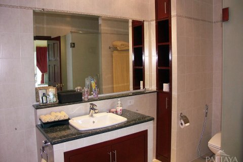 Condominio de 1 dormitorio en Pattaya, Tailandia № 23008 - foto 5