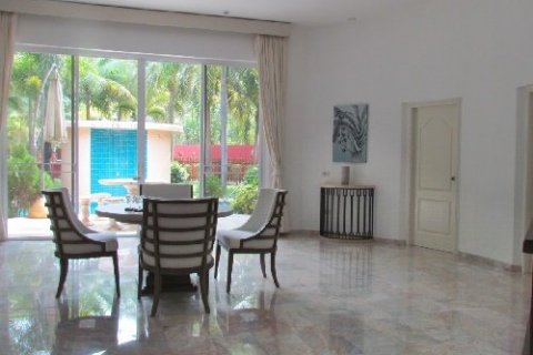 Casa de 2 dormitorios en Pattaya, Tailandia № 21004 - foto 4