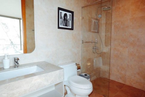 Casa de 3 dormitorios en Pattaya, Tailandia № 21083 - foto 11