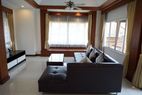 Casa de 6 dormitorios en Pattaya, Tailandia № 20788 - foto 6