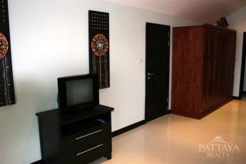 Casa de 3 dormitorios en Pattaya, Tailandia № 22839 - foto 5