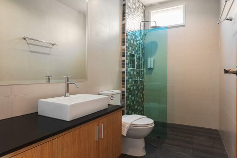 Casa de 5 dormitorios en Pattaya, Tailandia № 22501 - foto 15