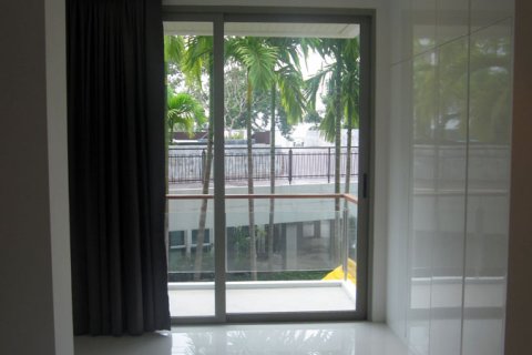 Condominio de 3 dormitorios en Pattaya, Tailandia № 23604 - foto 6