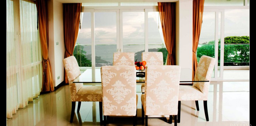 Condominio de 3 dormitorios en Jomtien Beach, Pattaya, Tailandia № 23580