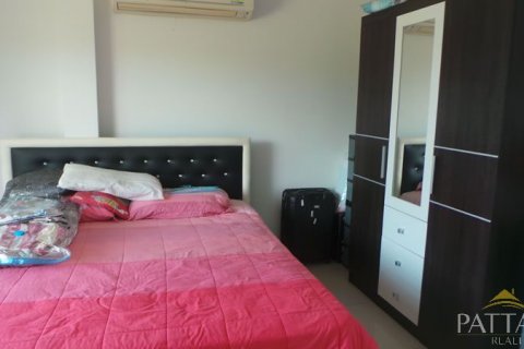 Casa de 3 dormitorios en Rayong, Tailandia № 21287 - foto 3