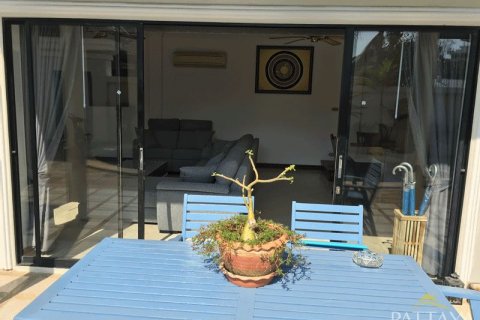 Casa de 3 dormitorios en Jomtien Beach, Pattaya, Tailandia № 21467 - foto 3