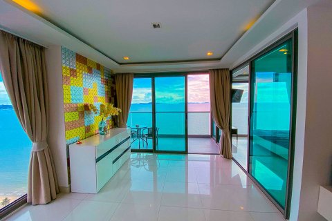 Condominio de 2 dormitorios en Pattaya, Tailandia № 22171 - foto 4