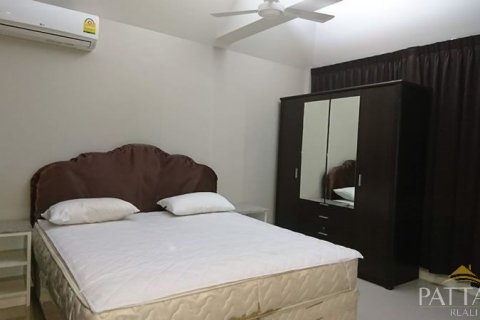 Casa de 4 dormitorios en Pattaya, Tailandia № 21364 - foto 7