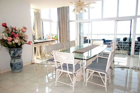 Condominio de 4 dormitorios en Pattaya, Tailandia № 20072 - foto 7