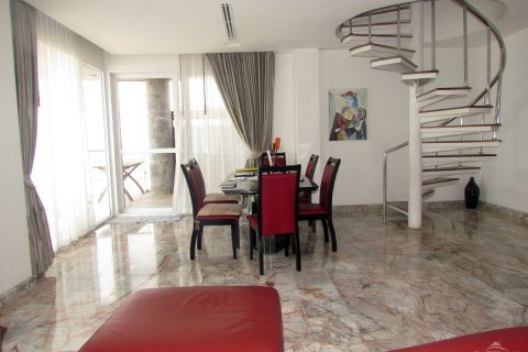 Condominio de 4 dormitorios en Pattaya, Tailandia № 24185 - foto 14