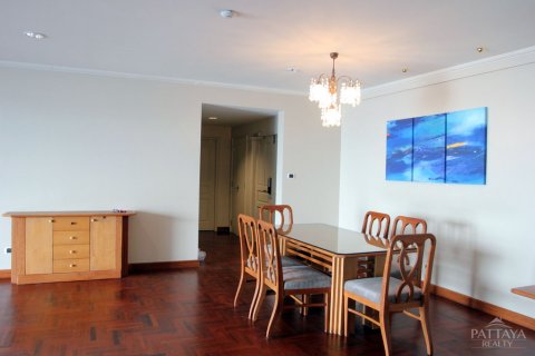 Condominio de 2 dormitorios en Pattaya, Tailandia № 19786 - foto 2