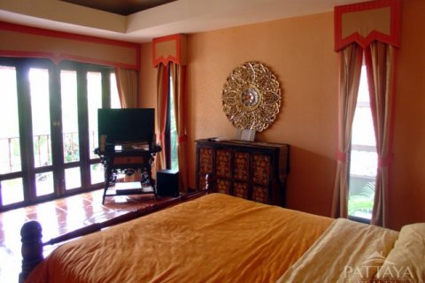 Casa de 2 dormitorios en Jomtien Beach, Pattaya, Tailandia № 22638 - foto 13