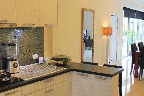 Casa de 3 dormitorios en Pattaya, Tailandia № 20988 - foto 12