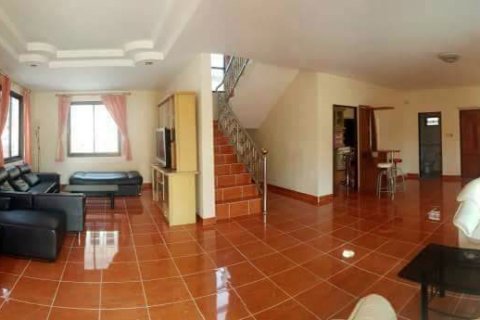 Casa de 3 dormitorios en Pattaya, Tailandia № 20874 - foto 16