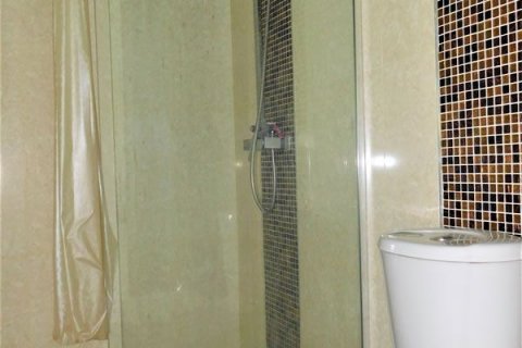 Condominio de 2 dormitorios en Pattaya, Tailandia № 21540 - foto 20