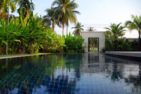 Casa de 3 dormitorios en Pattaya, Tailandia № 23243 - foto 7