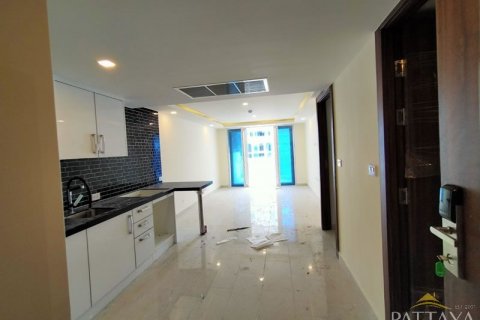 Sobre plano GRAND AVENUE RESIDENCE en Pattaya, Tailandia № 25455 - foto 3