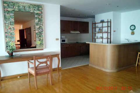Condominio de 3 dormitorios en Pattaya, Tailandia № 24030 - foto 3