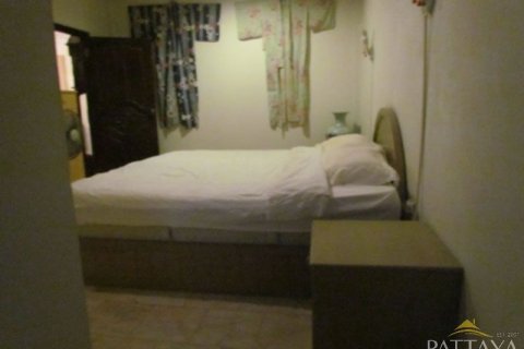 Casa de 4 dormitorios en Pattaya, Tailandia № 21626 - foto 16