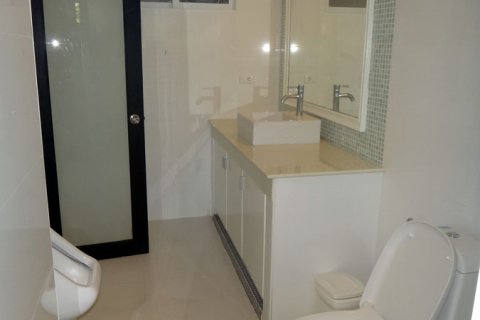 Casa de 3 dormitorios en Pattaya, Tailandia № 23324 - foto 15