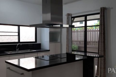 Casa de 3 dormitorios en Pattaya, Tailandia № 21685 - foto 10