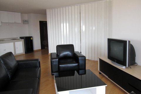 Condominio de 2 dormitorios en Pattaya, Tailandia № 22756 - foto 2