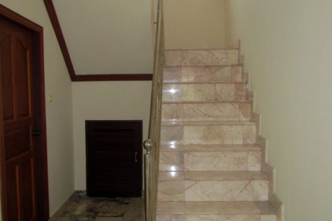 Casa de 3 dormitorios en Pattaya, Tailandia № 23491 - foto 10