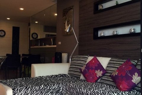 Condominio de 2 dormitorios en Pattaya, Tailandia № 20832 - foto 2