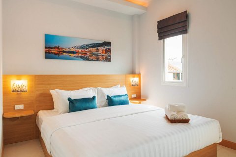 Casa de 5 dormitorios en Pattaya, Tailandia № 22501 - foto 4