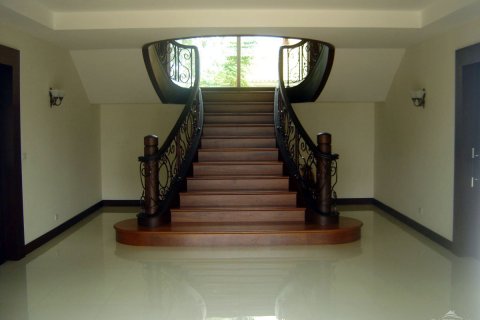 Casa de 4 dormitorios en Pattaya, Tailandia № 23283 - foto 14