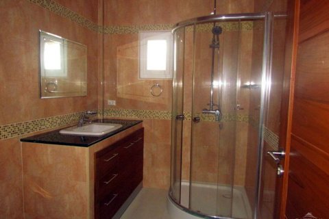 Casa de 4 dormitorios en Pattaya, Tailandia № 19897 - foto 12