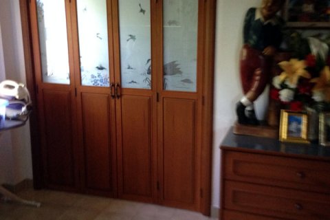 Casa de 4 dormitorios en Pattaya, Tailandia № 24445 - foto 8